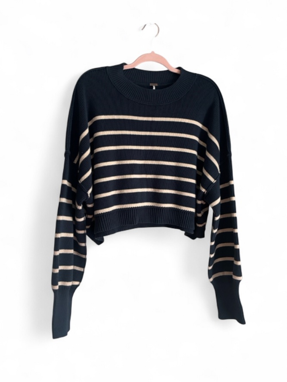 Free People Easy Street Navy and Cream Stripe Crop Pullover Sweater Size L - Picture 4 of 6